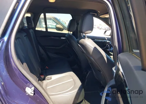 2020 BMW X1 Sdrive28I z USA, uszkodzony, nr VIN WBXJG7C08L5P54729